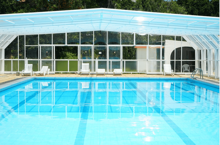 Eine Pool Solarheizung ist gerade in den Sommermonaten sehr effizient